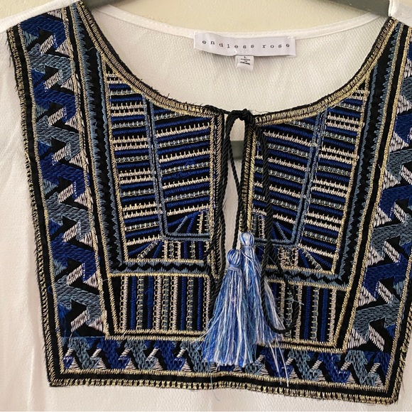 Endless Rose White Peasant Blouse Top Women's Size L Tassel Embroidered Cut Out - Picture 5 of 10